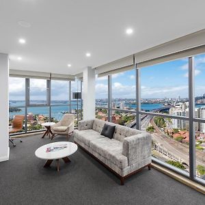 Meriton Suites North Sydney